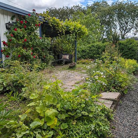 Millans Dockhus Villa Onslunda Ngoại thất bức ảnh