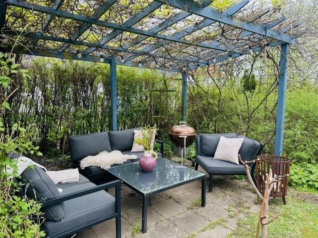 Millans Dockhus Villa Onslunda Ngoại thất bức ảnh